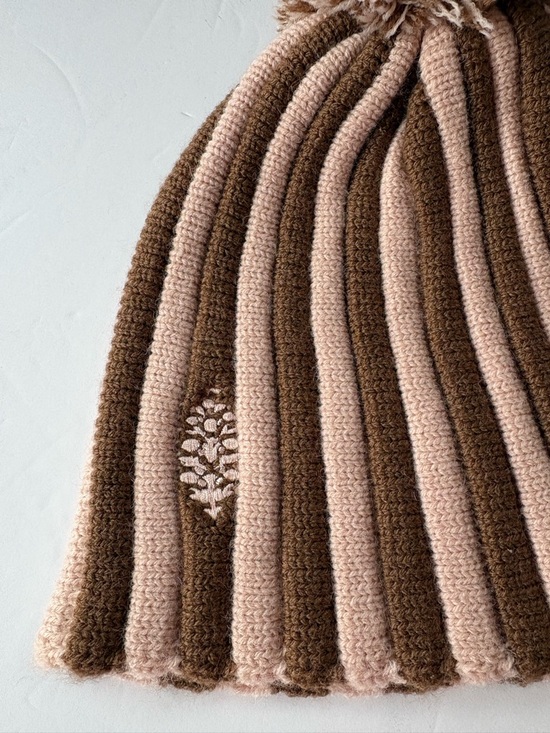 NWOT Free People FP Movement Alpine Pom Beanie - Picture 4 of 12